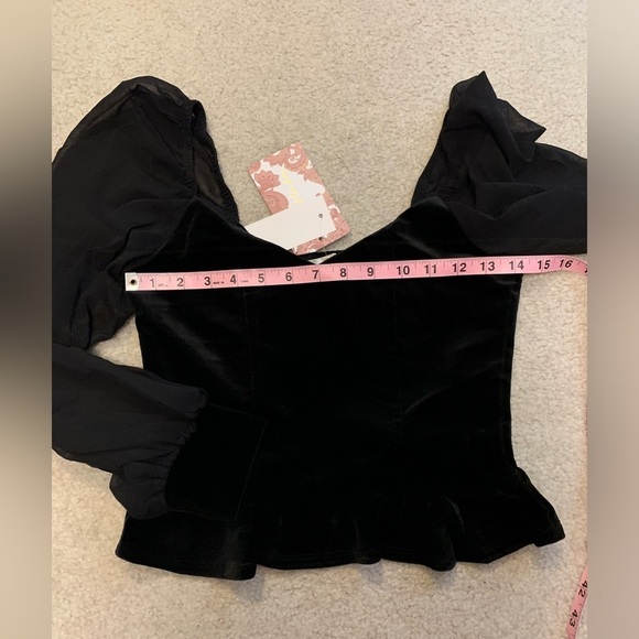 NWT Band of the Free Black Velvet Holiday Peplum Crop Blouse Top Women Small - Picture 7 of 7